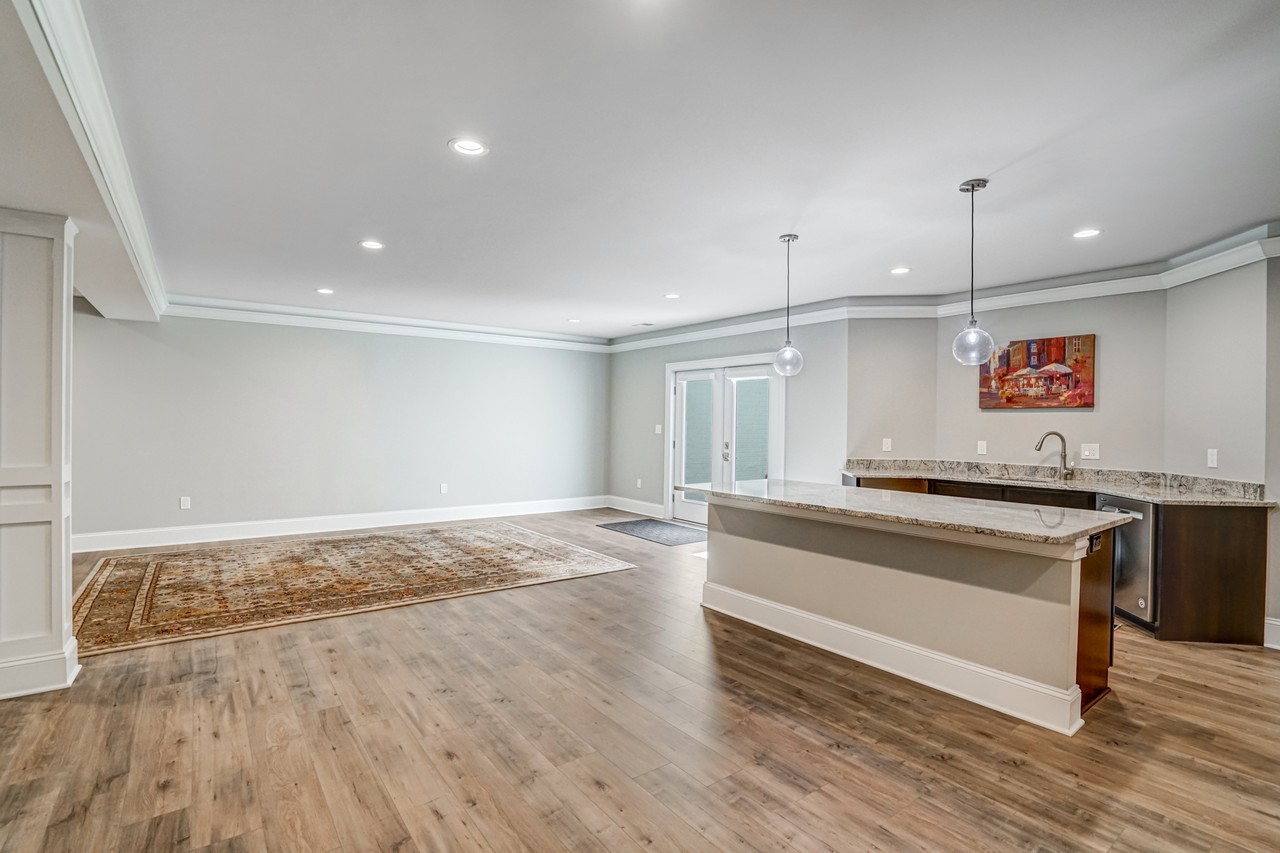 1712 Linwood Pl #NA - Photo 6 of 8