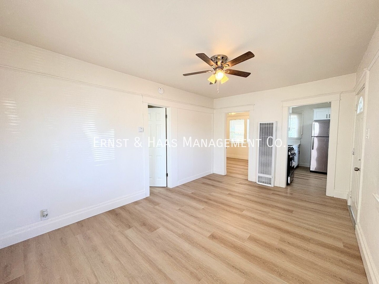154 E Eagle St #05 - Photo 5 of 12