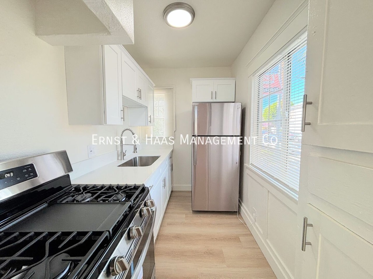 154 E Eagle St #05 - Photo 6 of 12