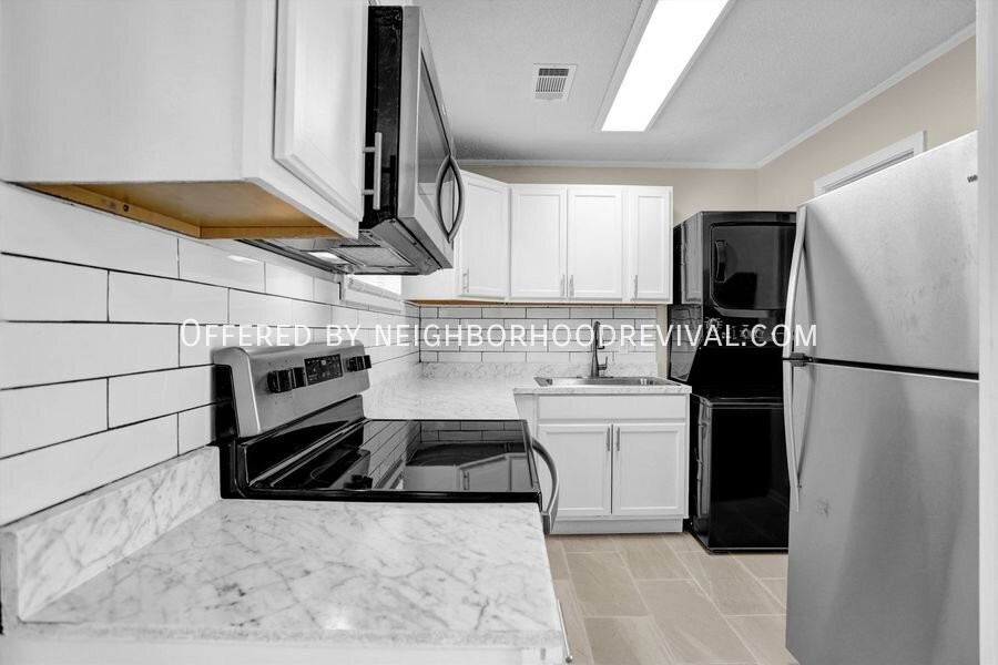 4340 Kimball Ave - Photo 6 of 24
