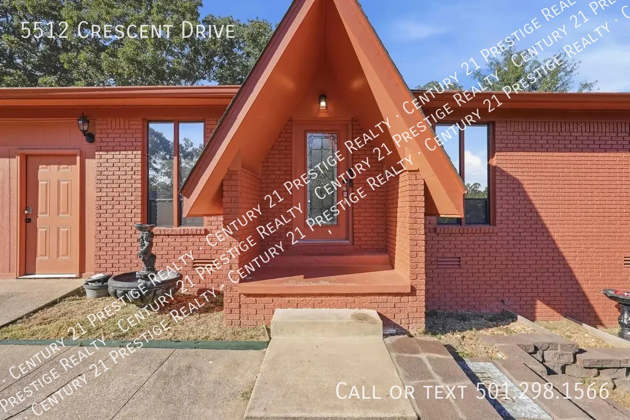 5512 Crescent Dr - Photo 4 of 31