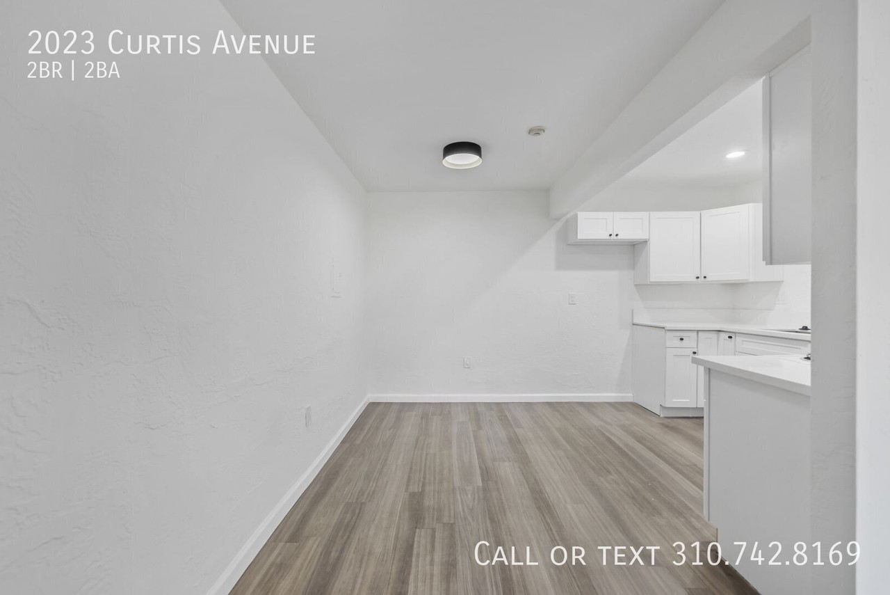 2023 Curtis Ave - Photo 3 of 19