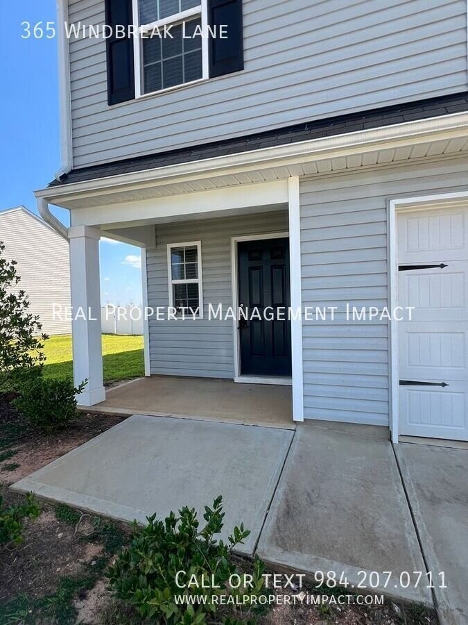 365 Windbreak Ln - Photo 3 of 36