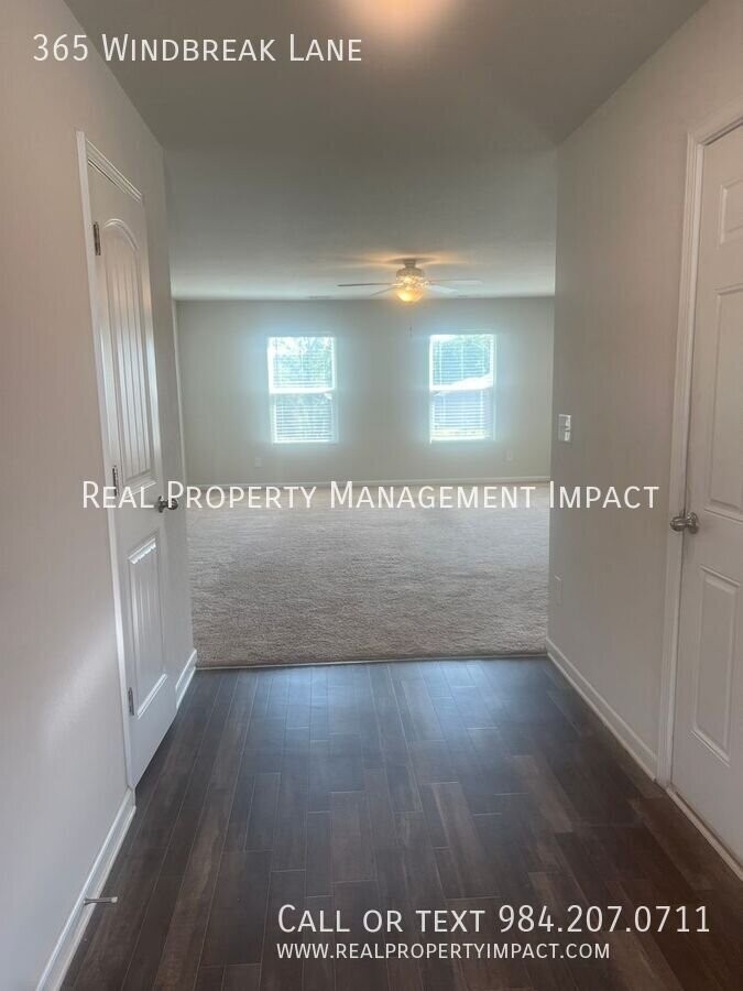 365 Windbreak Ln - Photo 4 of 36