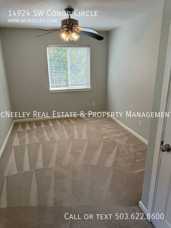 14924 Sw Conor Cir - Photo 3 of 19
