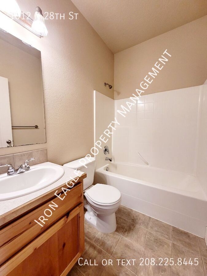 1012 N 28th St - Photo 5 of 8