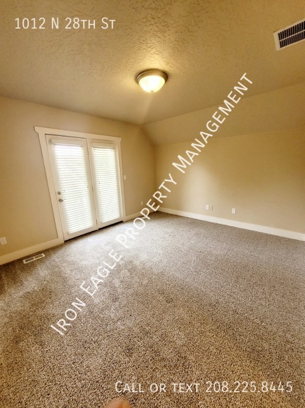 1012 N 28th St - Photo 6 of 8
