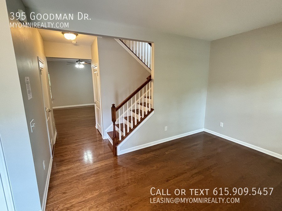 395 Goodman Dr - Photo 5 of 23