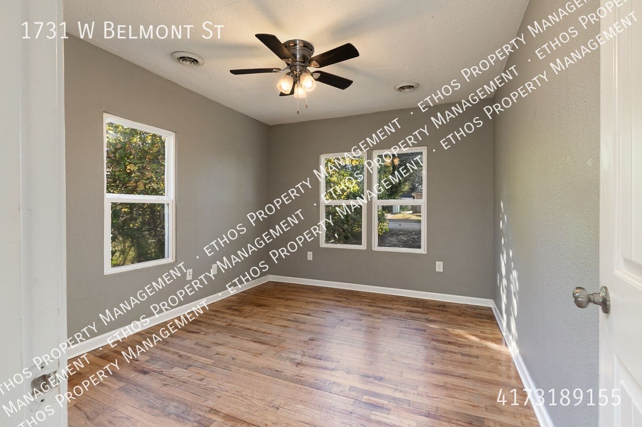 1731 W Belmont St - Photo 7 of 13