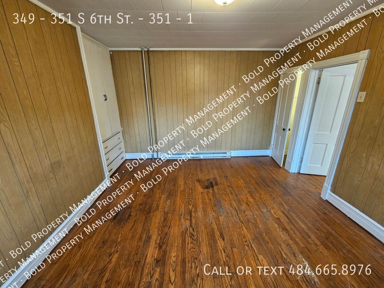 351 349 - Photo 4 of 8