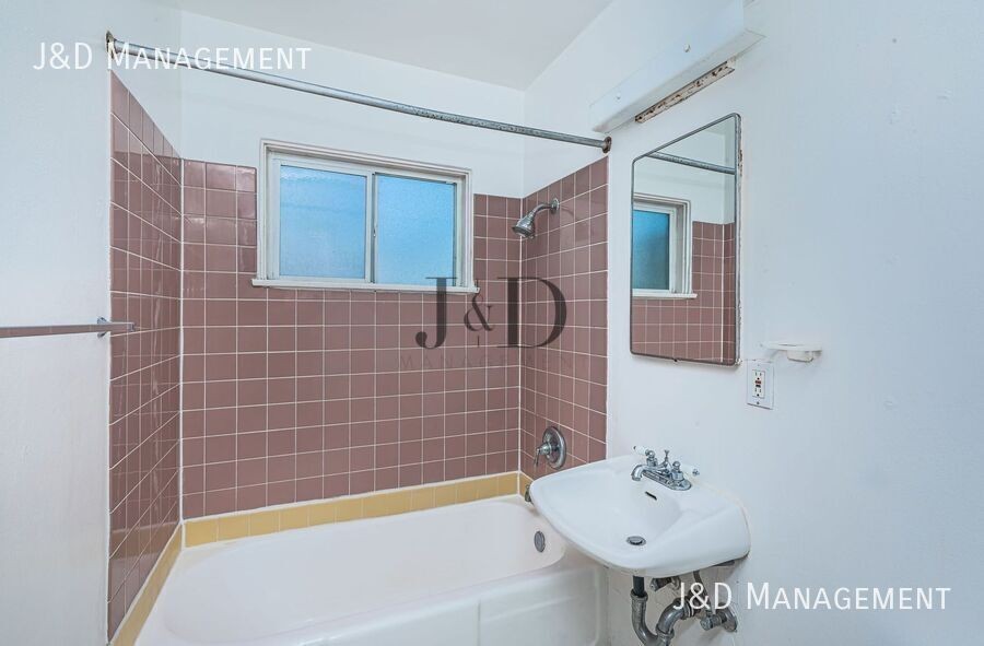 4382 Louisiana St #4382 - Photo 7 of 20
