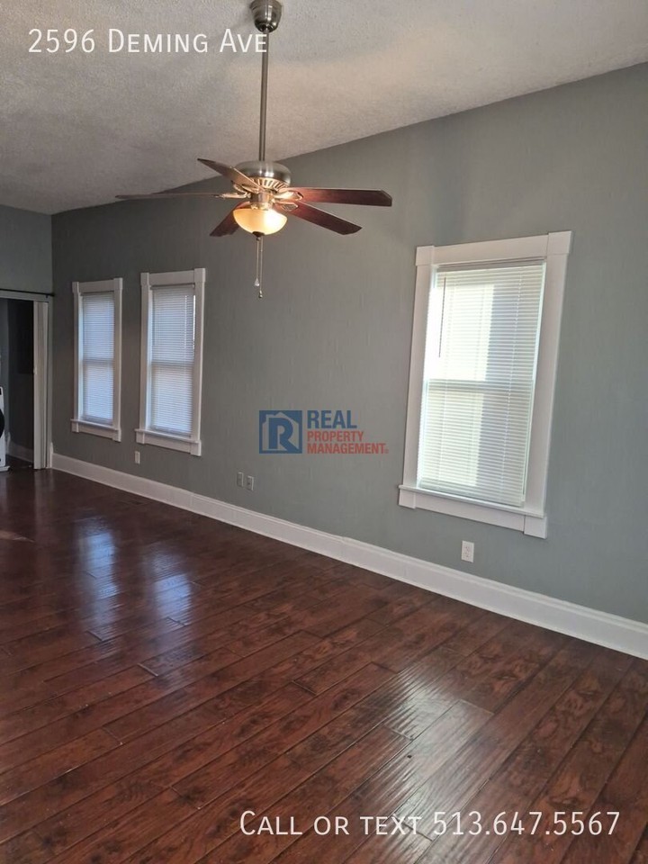 2596 Deming Ave - Photo 4 of 17