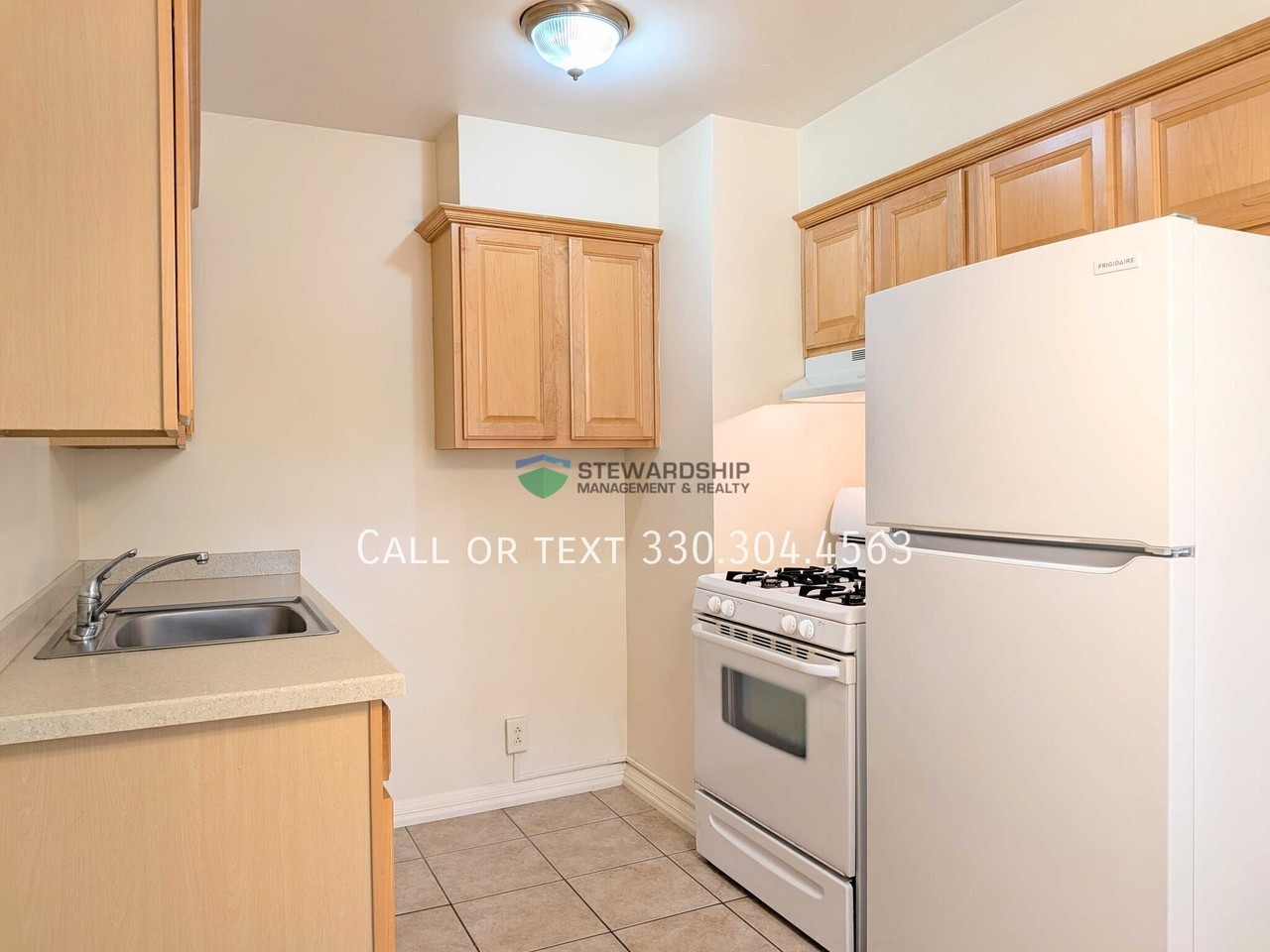 1170 Sunset Dr #B7 - Photo 6 of 21