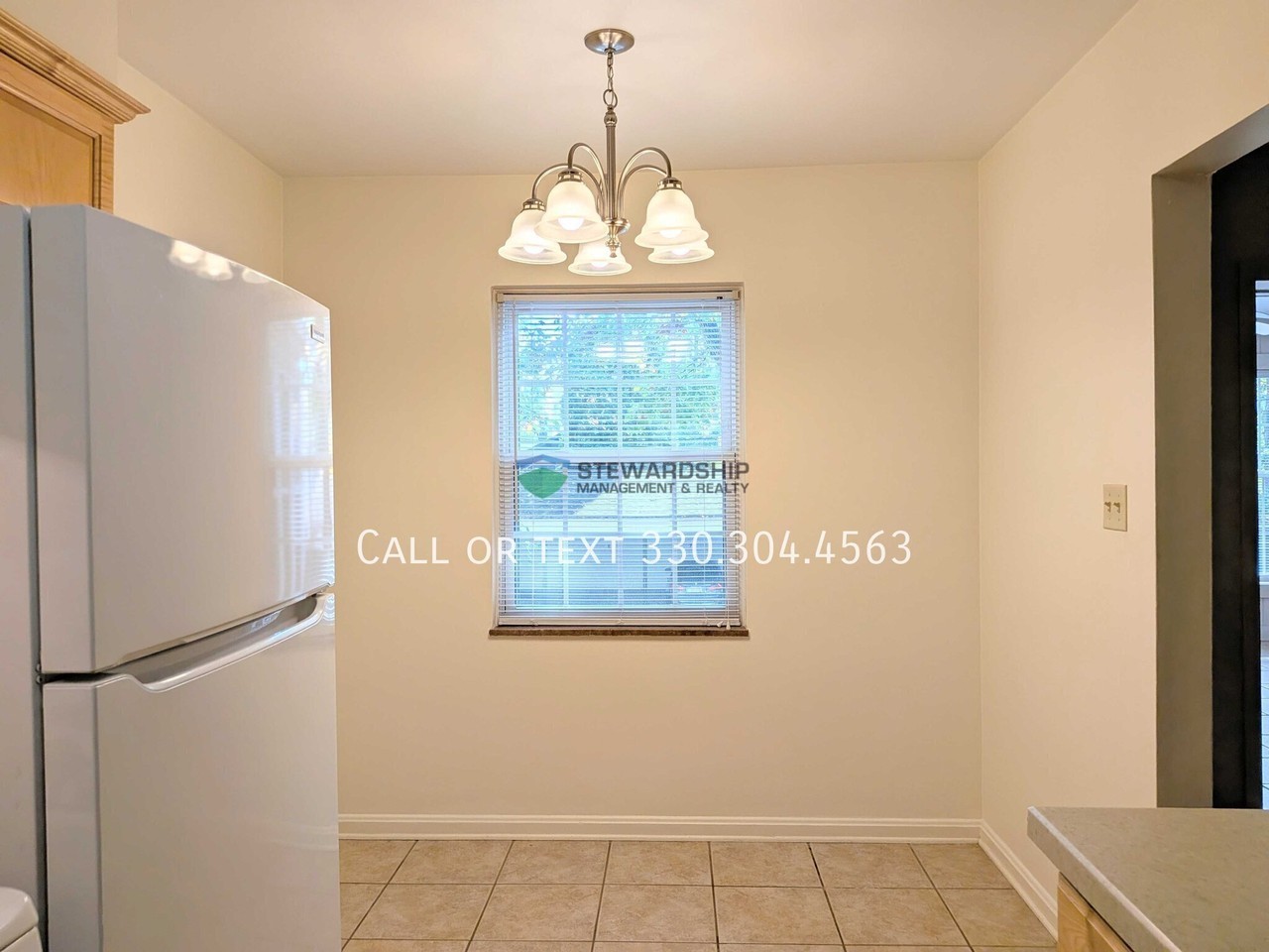 1170 Sunset Dr #B7 - Photo 7 of 21