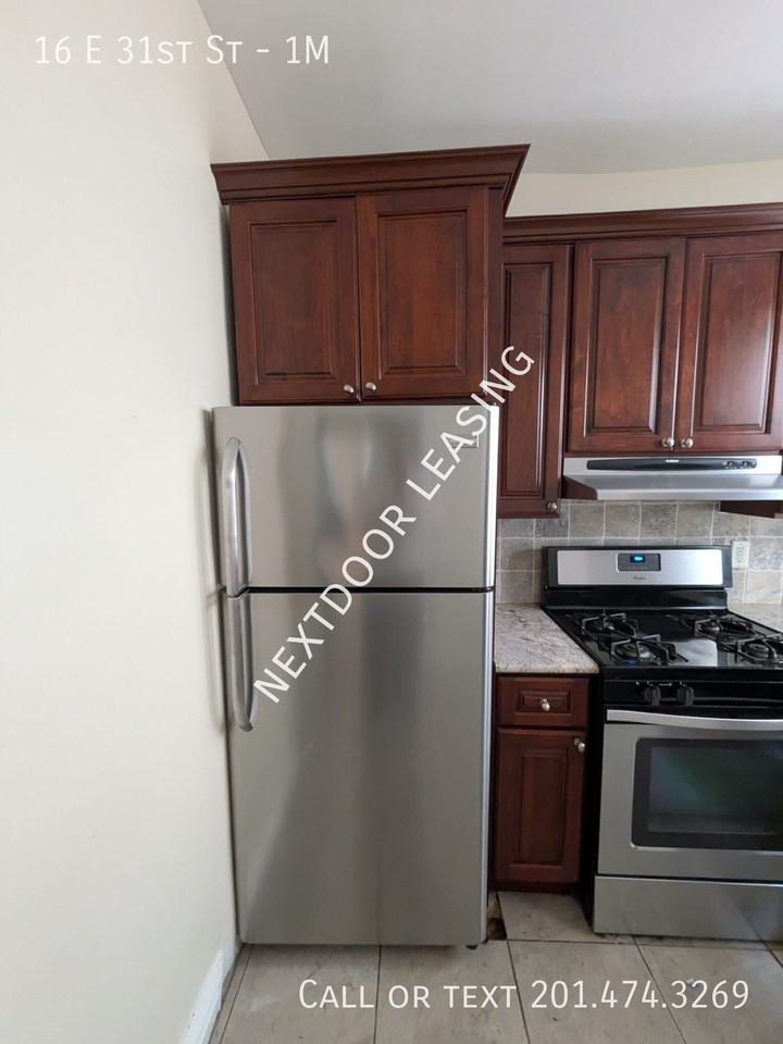 16 E 31st St #1M - Photo 4 of 8