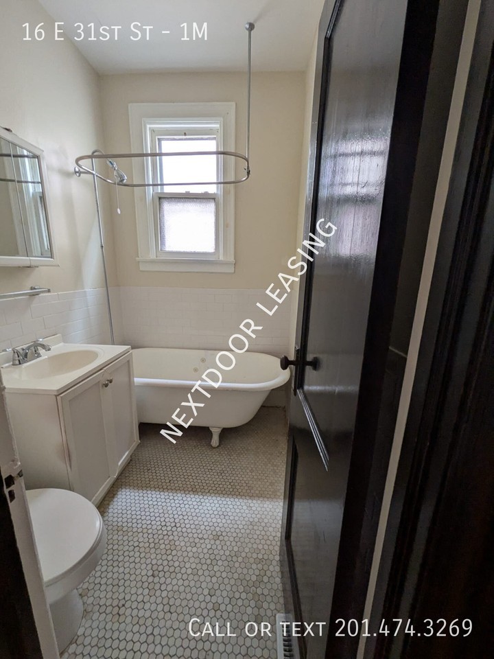16 E 31st St #1M - Photo 6 of 8