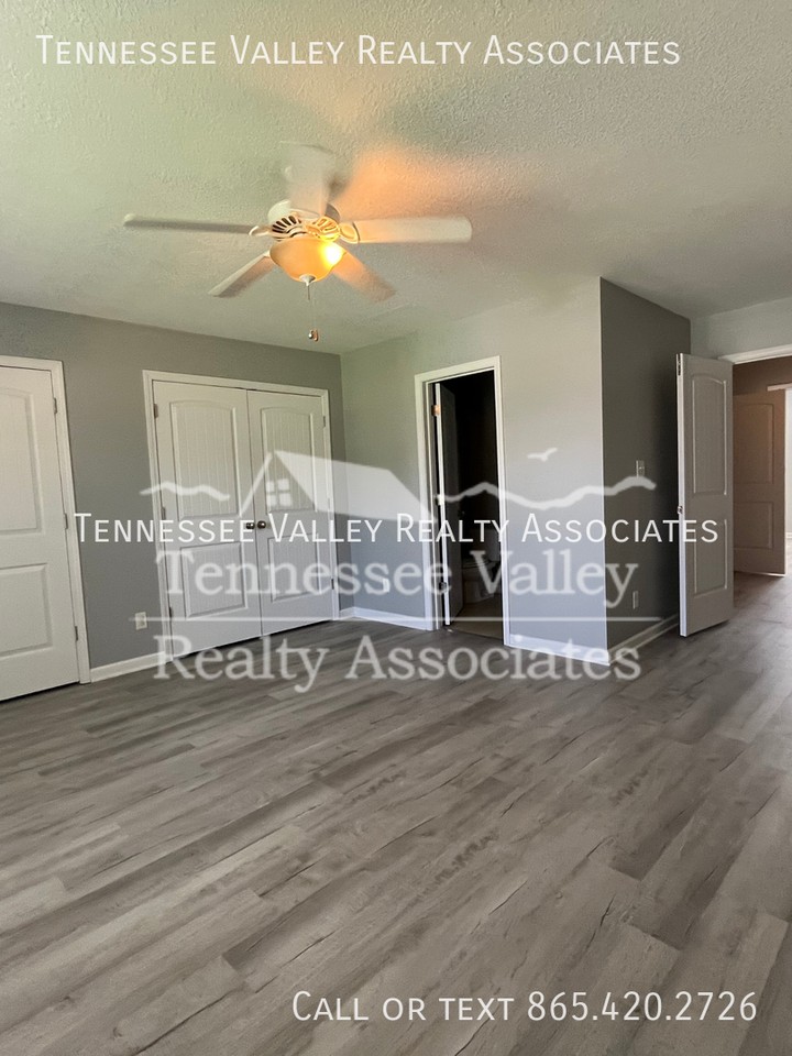 359 Franklin Mdws - Photo 5 of 20