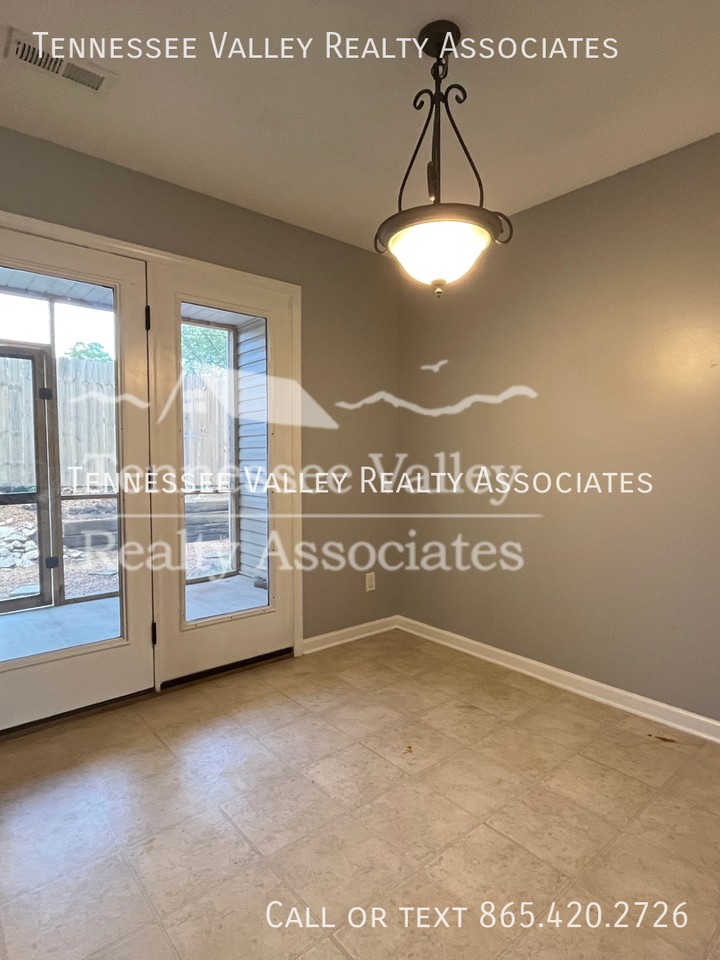 359 Franklin Mdws - Photo 6 of 20