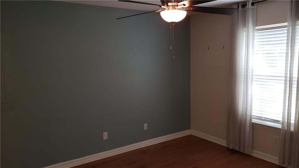 2241 Formosa Cir - Photo 3 of 6