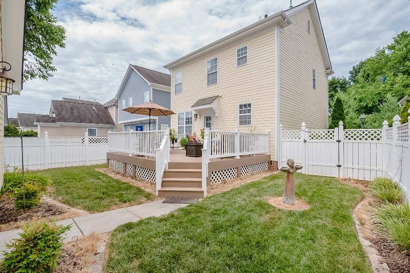 17616 Invermere Ave - Photo 4 of 29