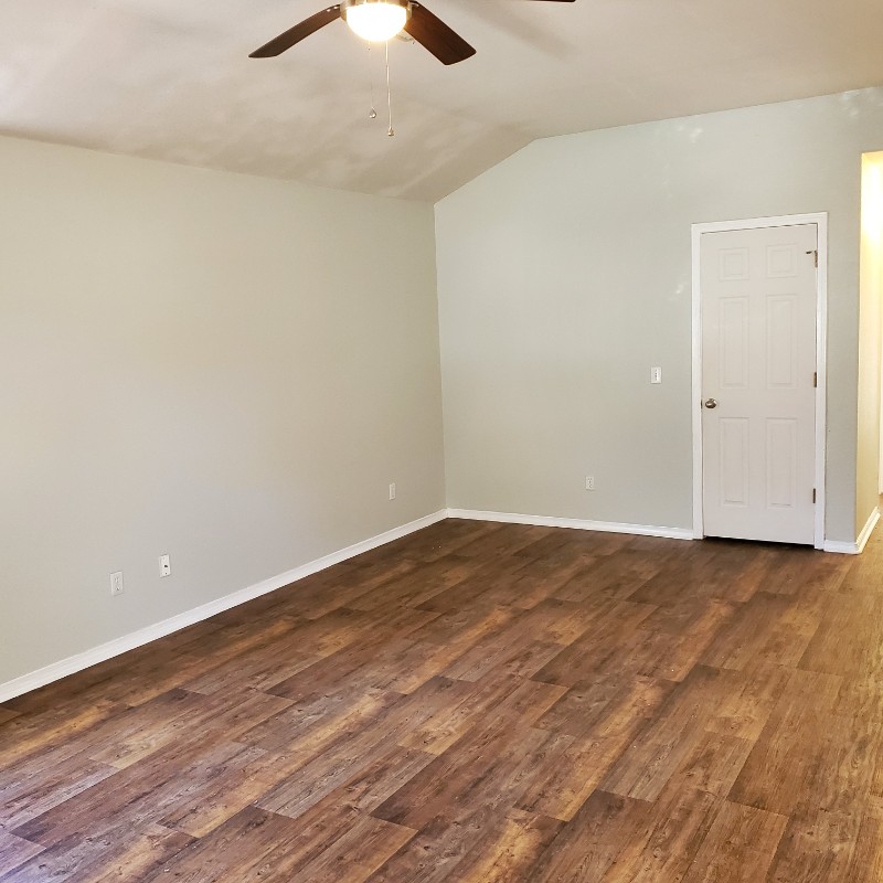 1184 S Emily Dr - Photo 5 of 19