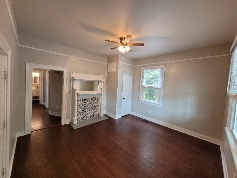 516 N 6th St #1 - Photo 6 of 17