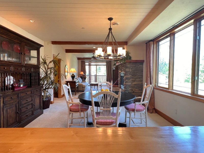850 Saint Andrews Dr #1424 - Photo 3 of 27