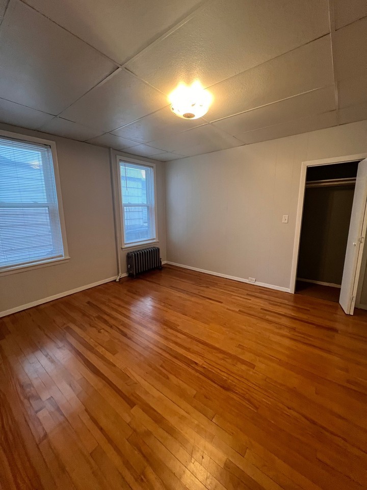 22 Carlisle St #1FL - Photo 3 of 6
