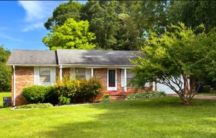 featured image of 203 Fleming Dr