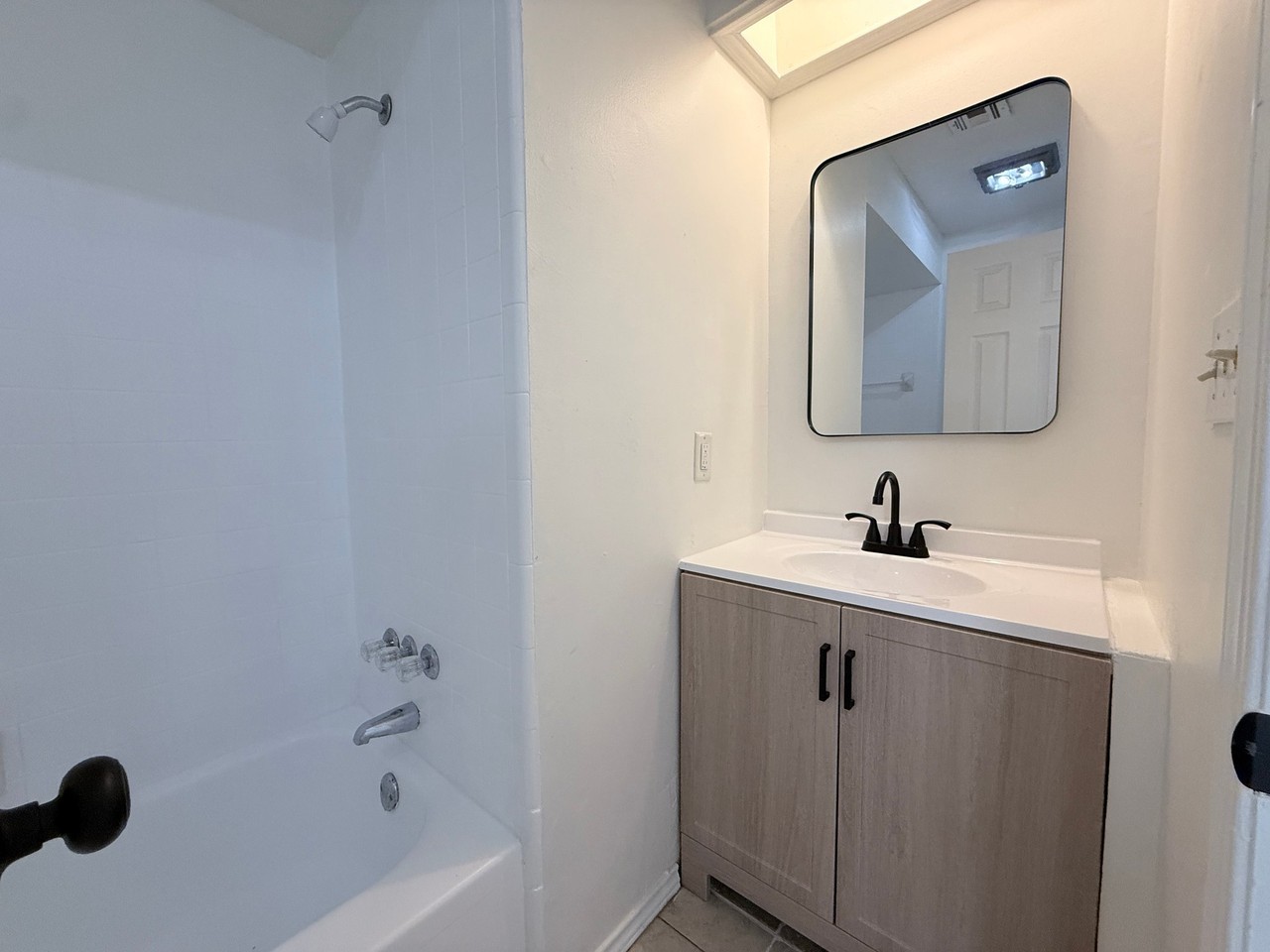 9772 E 33rd St #9774 - Photo 5 of 8