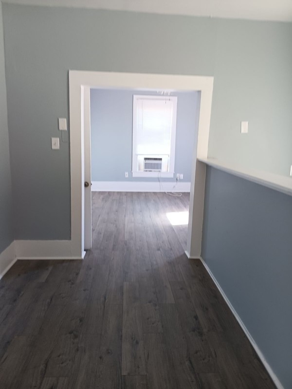 215 W King Ave #4 - Photo 7 of 12