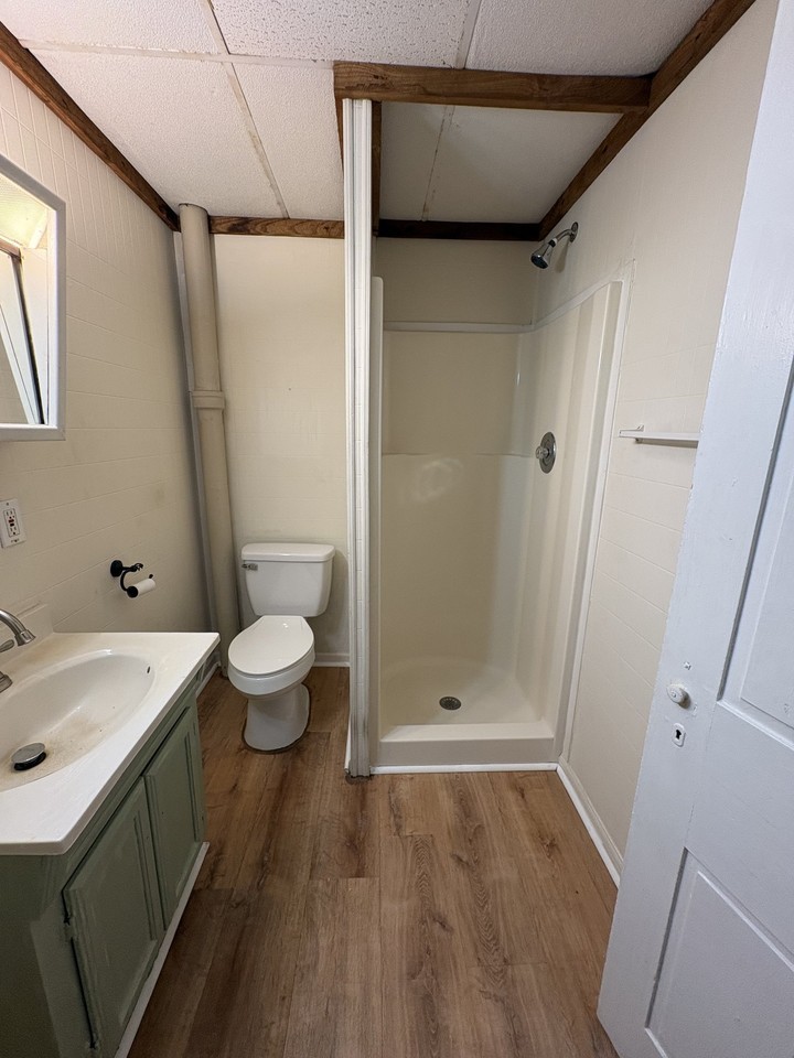 605 N 9th St #4 - Photo 7 of 14