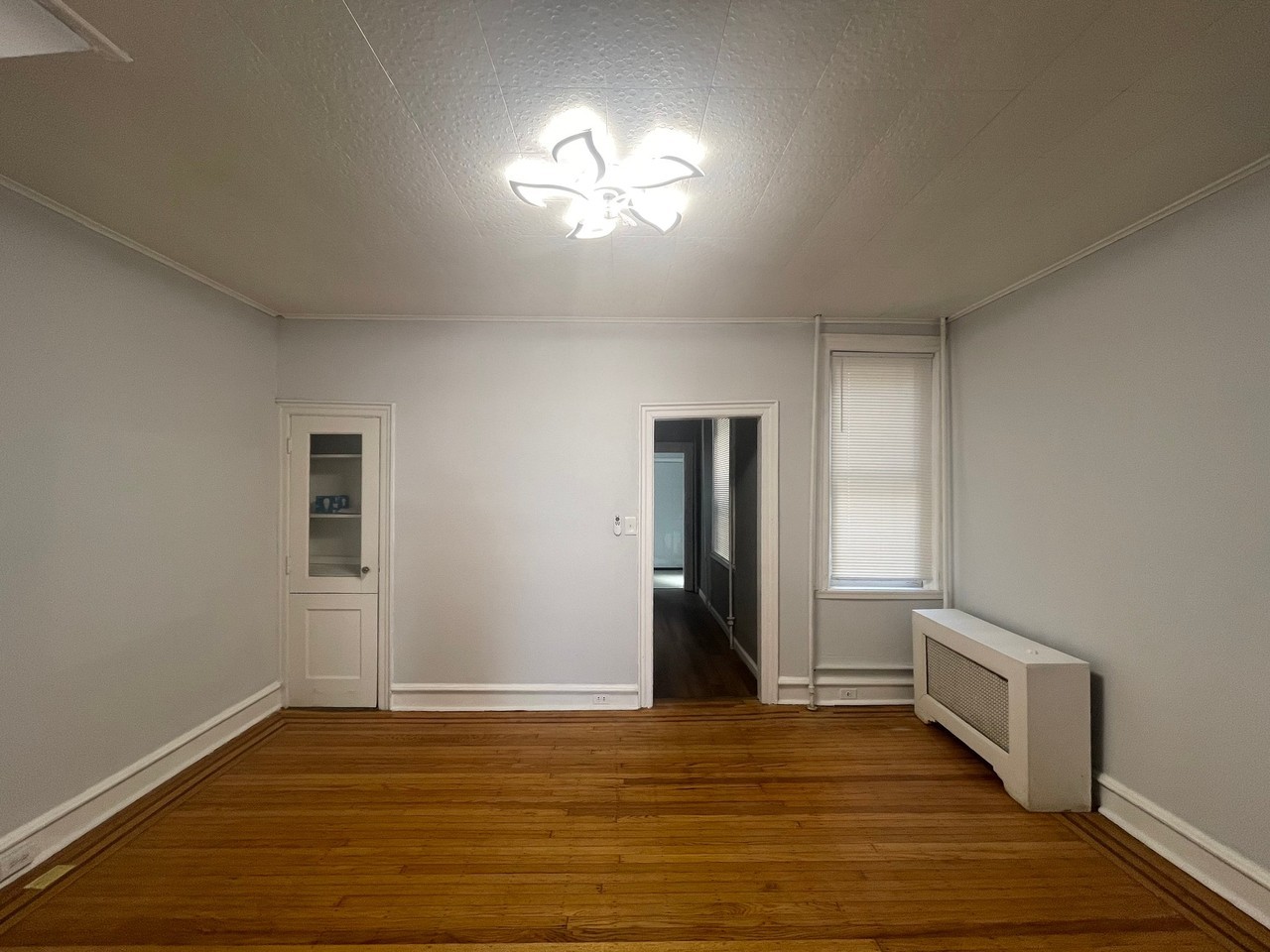 720 S 59th St - Photo 2 of 11