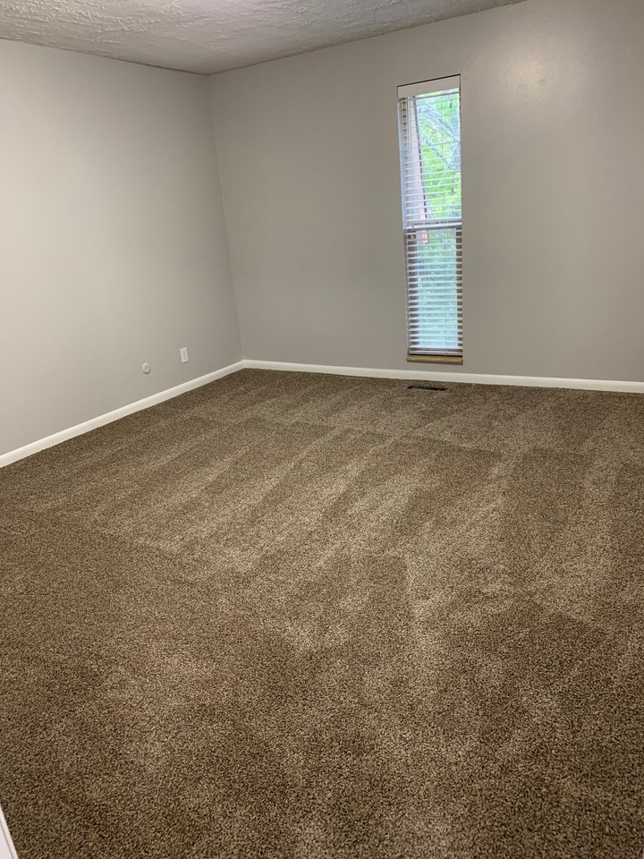 725 E Canyon Rd #5 - Photo 2 of 10