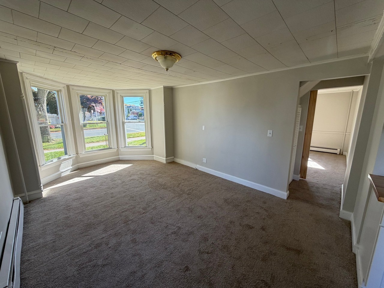 428 Broad St #1S - Photo 7 of 9