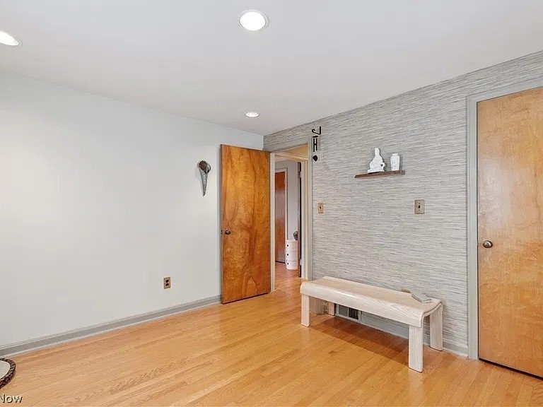 326 Harmon St Sw - Photo 2 of 12