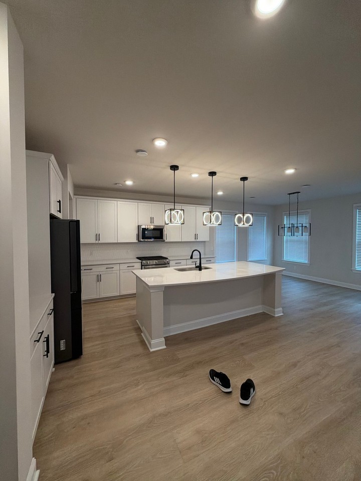 199 Wappoo Trace Ln - Photo 2 of 14