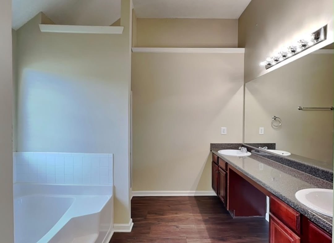 1120 Stepping Stone Ln - Photo 5 of 6