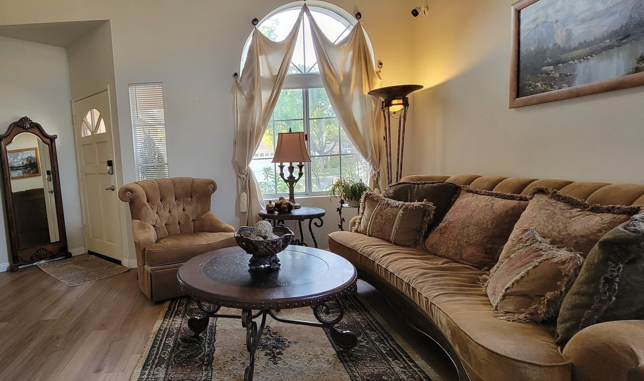 30152 Shoreline Dr #4 - Photo 7 of 10