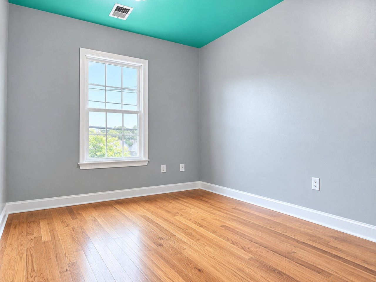 303 3rd St #2F - Photo 6 of 8