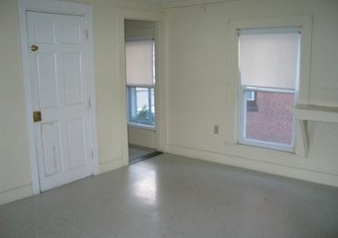 54 Mechanic St #1 - Photo 2 of 4