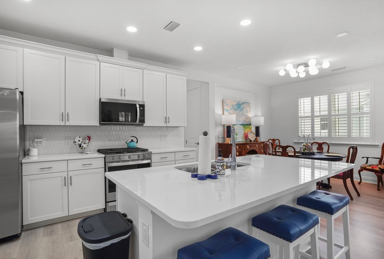 8614 Sand Dollar Dr - Photo 3 of 20