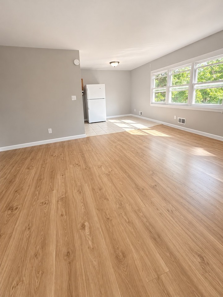 1251 Milton Pl #3A - Photo 4 of 6