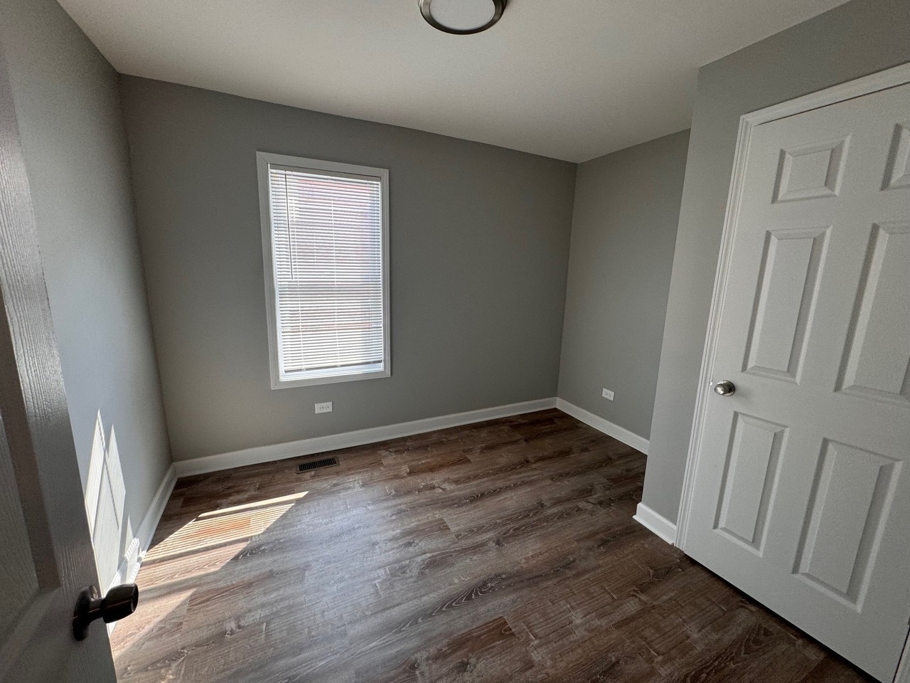2235 Vermont St #2235-1R - Photo 7 of 10