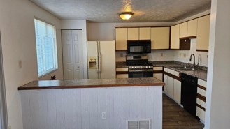 316 Parkridge Ln - Photo 1 of 1