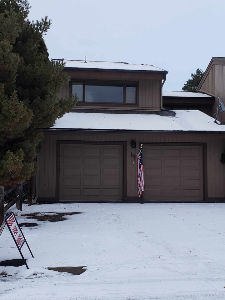119 Fairway Blvd - Photo 4 of 20