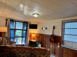 featured image of 710 N 45th St