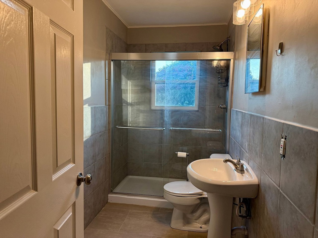 710 N 45th St - Photo 2 of 10