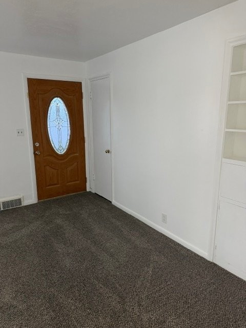 12135 S Redwood Rd - Photo 3 of 11