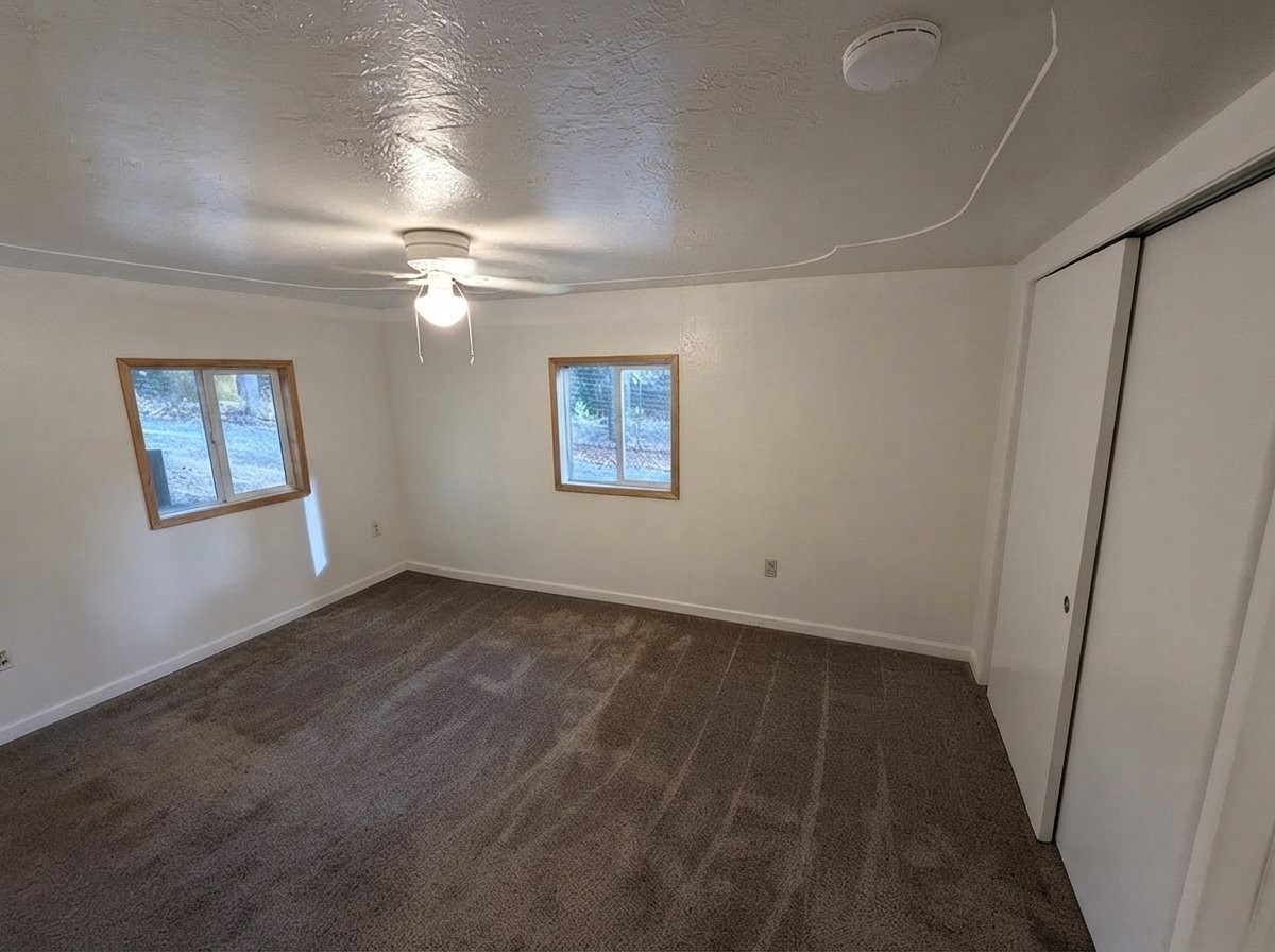 130 Smith Ln - Photo 4 of 6